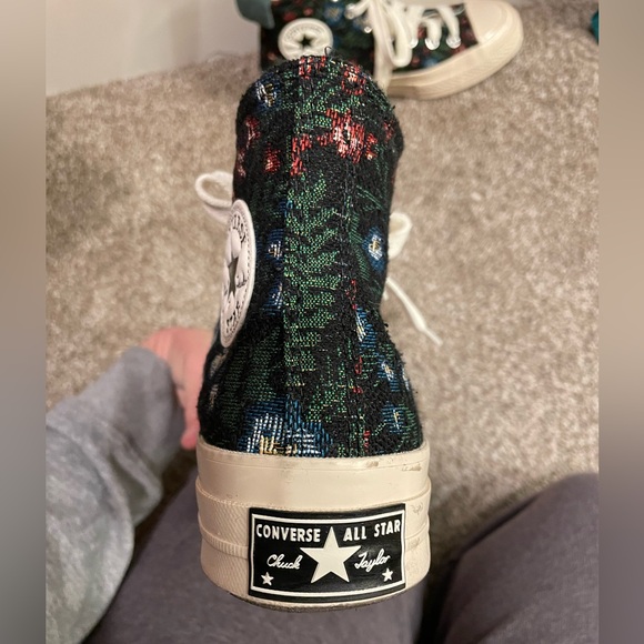 Converse Chuck 70 Floral Tapestry Hightops - Picture 2 of 7